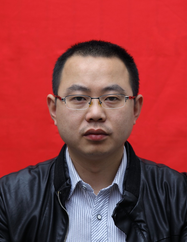 黄福钢.jpg